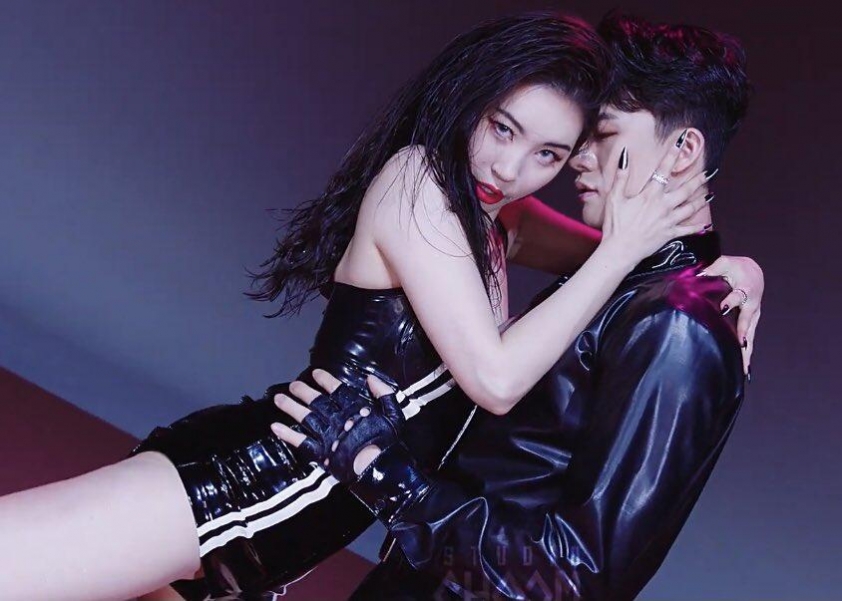 Showmaker được 'nữ hoàng gợi cảm' của KPOP mời dự show riêng 259662
