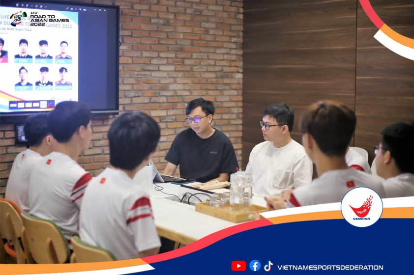 Tuyển LMHT Việt Nam phải hoãn thi đấu do thiếu VISA? 293032