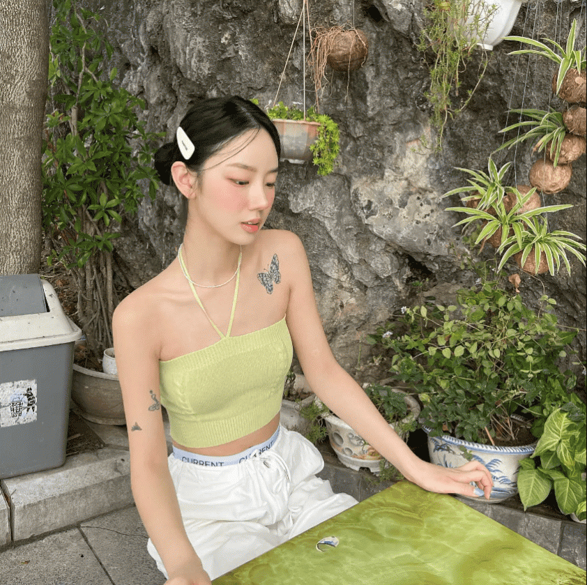 Cộng đồng LMHT trầm trồ vì nhan sắc cực phẩm của chị gái Peyz 317541