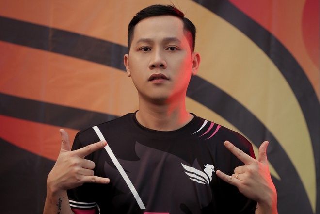 Thầy Giáo Ba lập team mới quay trở lại VCS 352377