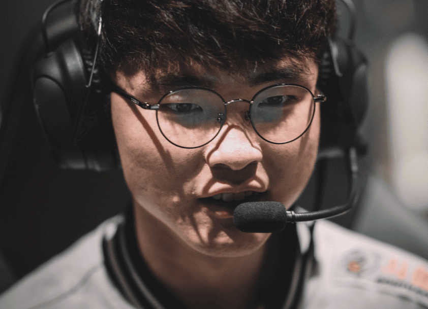 Faker là ai? Tiểu sử Faker - GOAT của bộ môn LMHT 575166Faker là ai? Tiểu sử Faker - GOAT của bộ môn LMHT 575166