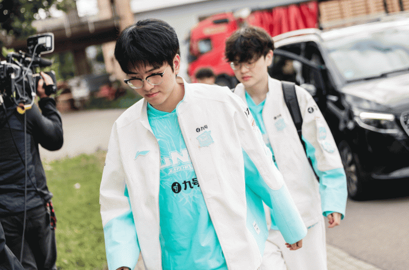 Tiểu sử LNG Esports: Kỳ Lân Tô Châu LOL 582734Tiểu sử LNG Esports: Kỳ Lân Tô Châu LOL 582734