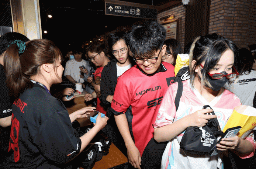 Game thủ Valorant cháy hết mình cùng Viewing Party Masters Bangkok 599588Game thủ Valorant cháy hết mình cùng Viewing Party Masters Bangkok 599588