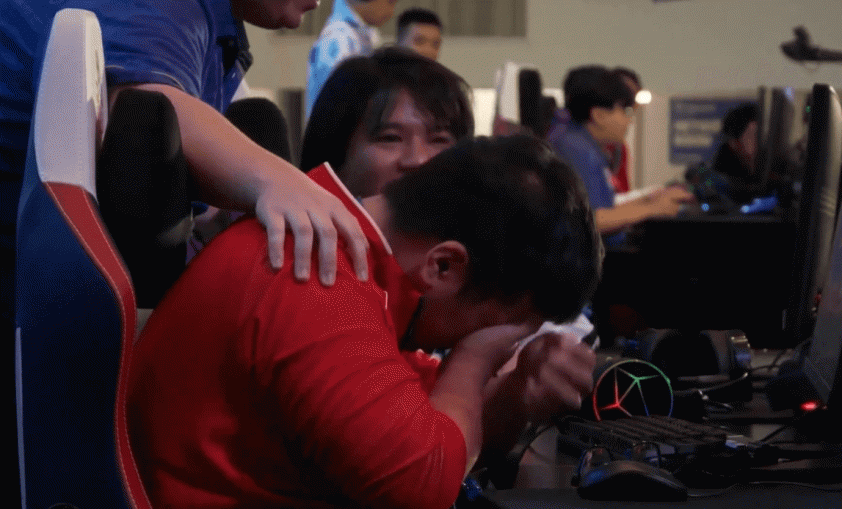 VĐV Audition Việt Nam ôm mặt khóc vì mất HCV ở giây cuối cùng 759090