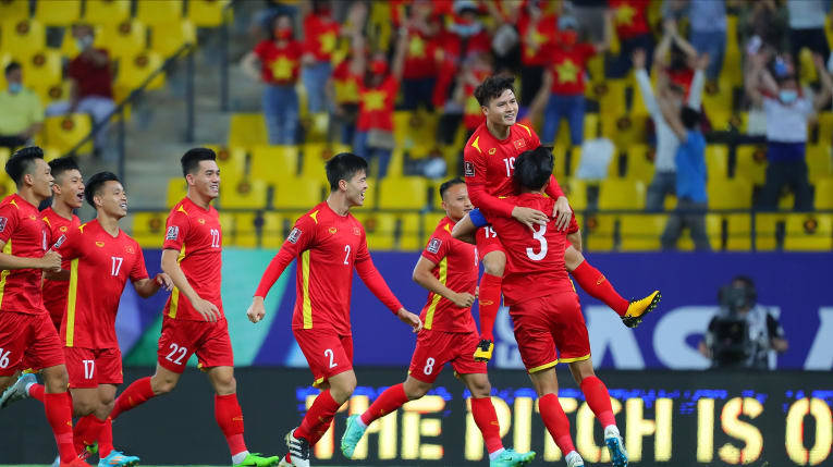 quang-hai-ghi-sieu-pham-dt-viet-nam-thua-nguoc-vi-thieu-nguoi-1