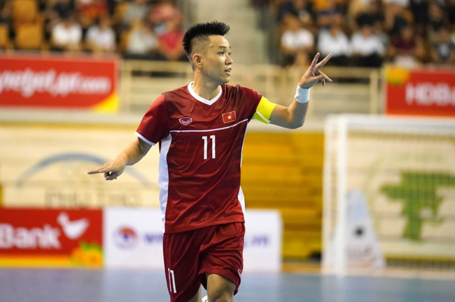 vietnam-futsal-national-team-captain-tran-van-vu-celebrates-after-scoring-a-goal-e1630036192933-1630051051572790363545