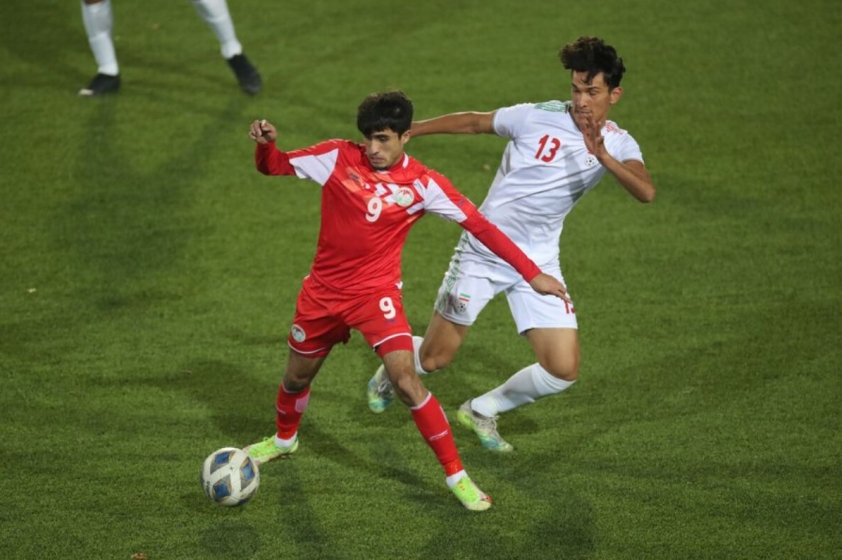 Trực tiếp U23 Iran 3-2 U23 Tajikistan: Căng thẳng tột độ 84702
