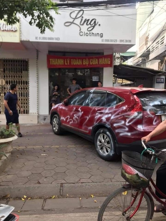 honda-cr-v-bi-xit-son-2