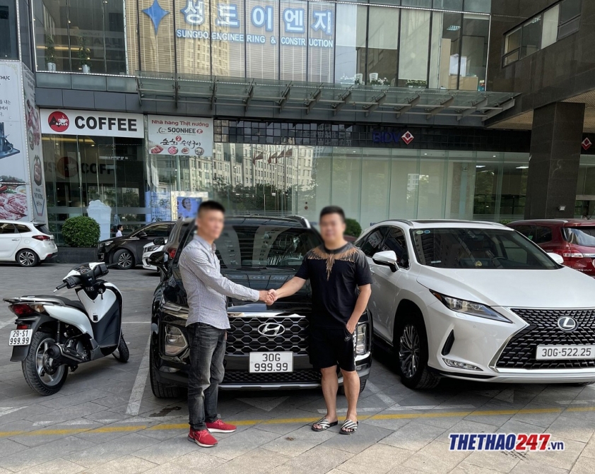 Bốc được biển ngũ 9, chủ xe Hyundai Santa Fe rao bán với giá gần 4 tỷ đồng 38383