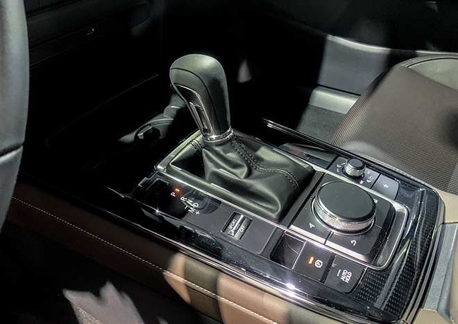 Mazda-CX-30 (13)