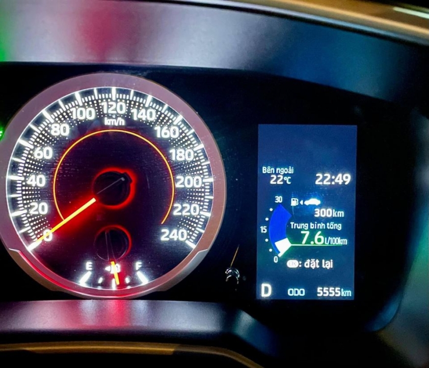toyota-corolla-cross-5