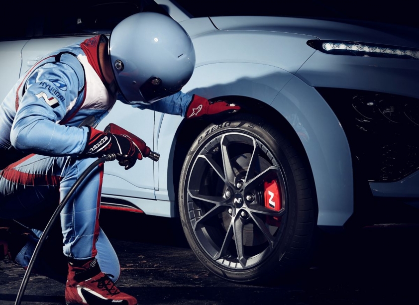 Cận cảnh Hyundai Kona N 2022 vừa ra mắt, giá rẻ hơn Kia Seltos? 40741