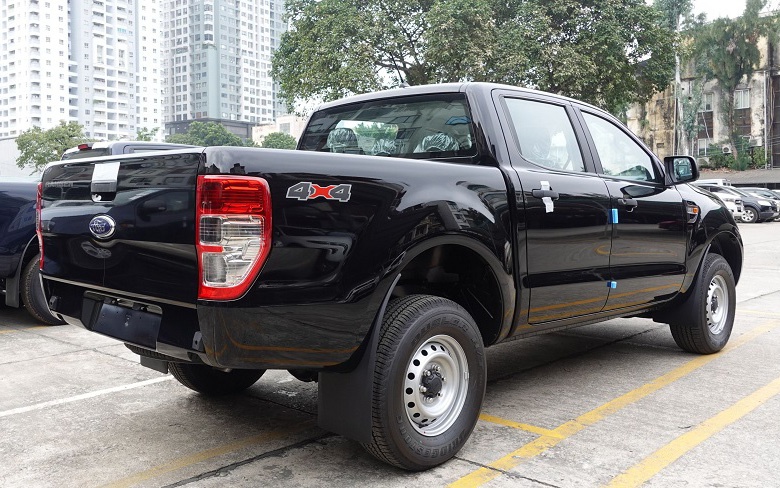 ford-ranger-ban-gia-re-1
