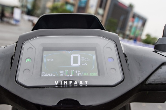 vinfast-vento-4
