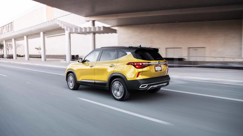 Kia Seltos bản Nightfall Edition ra mắt: hầm hố hơn, giá rẻ nhất 47619