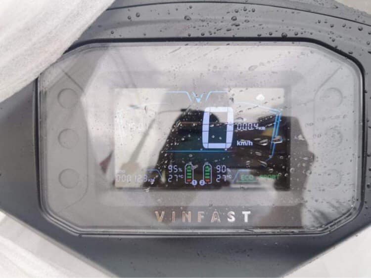vinfast-vento-9