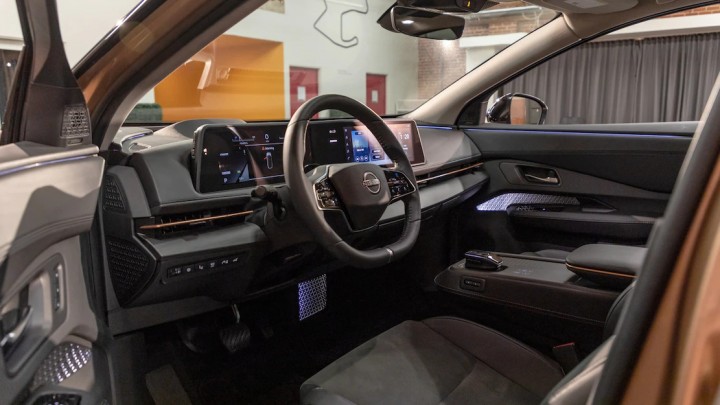 Nissan-Ariya-5