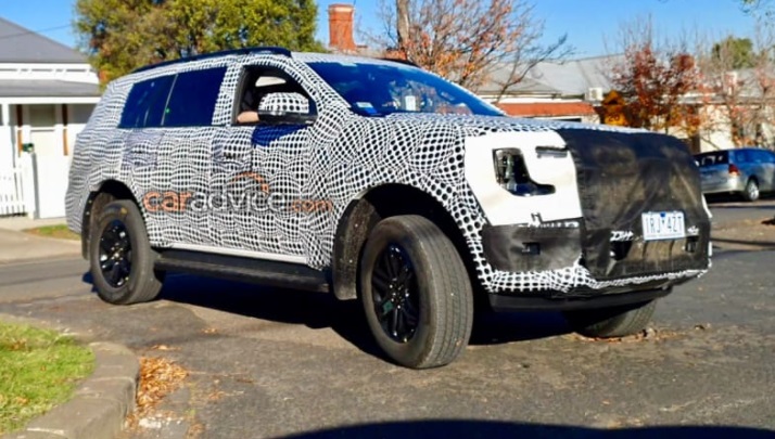 Ford-Everest-2022-2