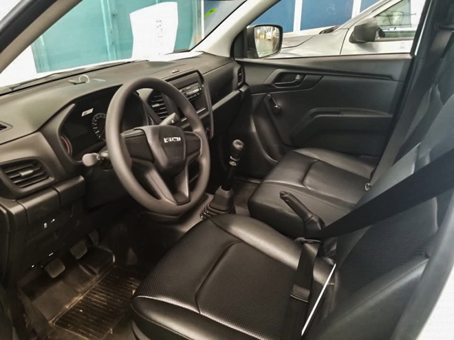 isuzu-dmax-2021-6