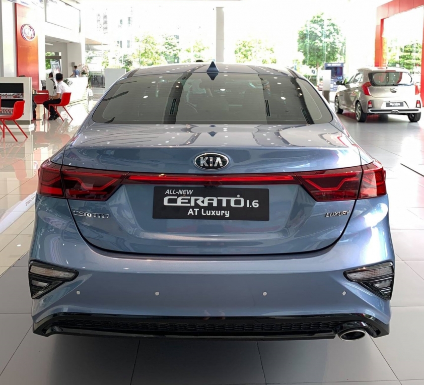 kia-cerato-2
