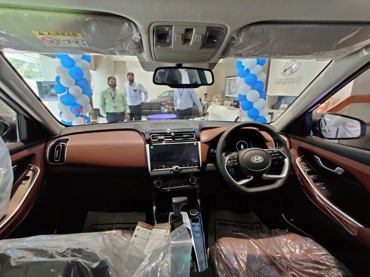Hyundai-Alcazar-2021-4