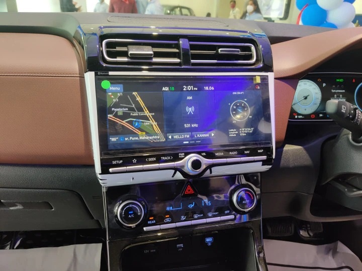 Hyundai-Alcazar-2021-5