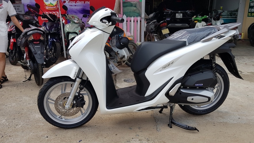 gia-xe-honda-sh-2