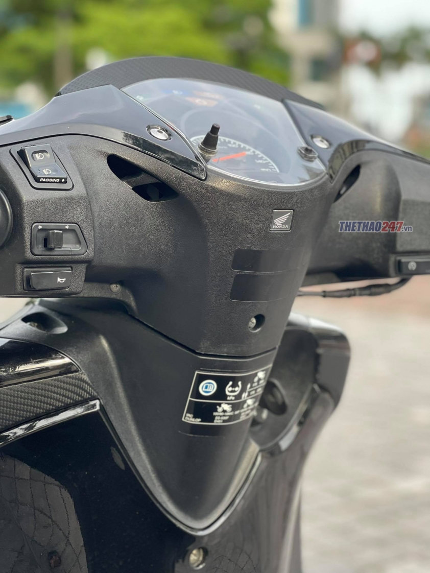 honda-sh-ngu-quy-9-8
