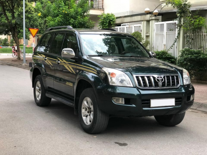 Toyota-Land-Cruiser