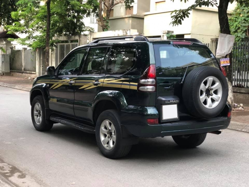 Toyota-Land-Cruiser-3