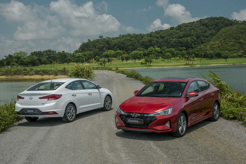 Hyundai-Elantra