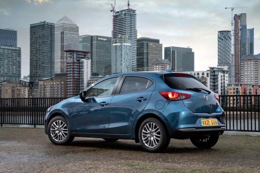 mazda-2-1