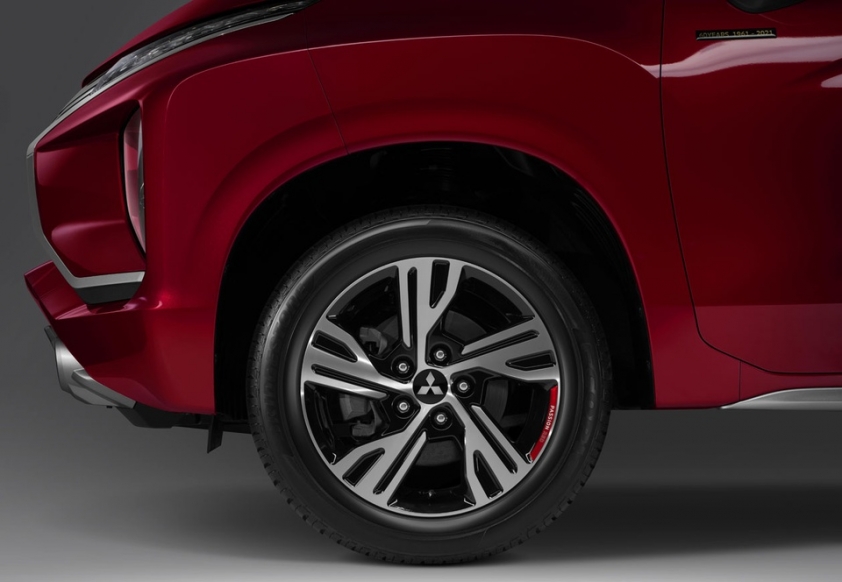 mitsubishi_xpander_passion_red_edition_4