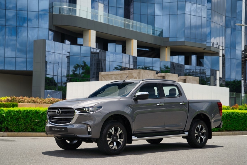 Mazda-BT-50-2021