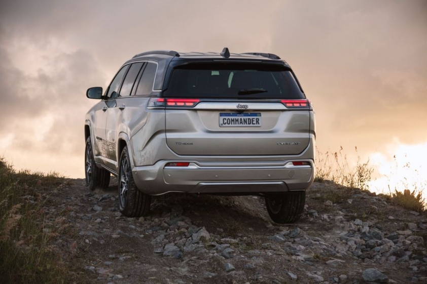Jeep-Commander-5