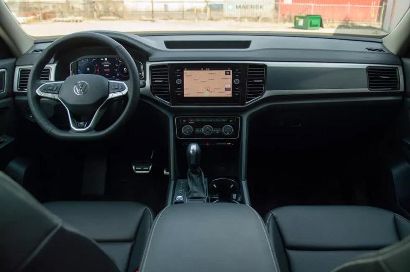 volkswagen-teramont-2021-1