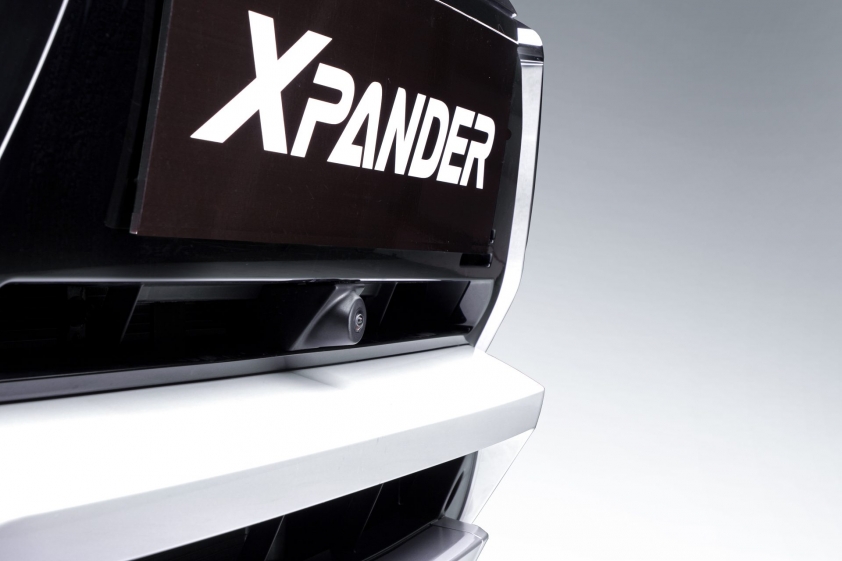mitsubishi-xpander-ban-dac-biet-4
