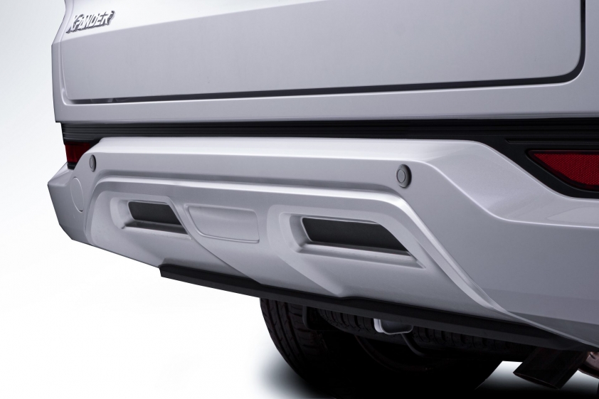 mitsubishi-xpander-ban-dac-biet-6