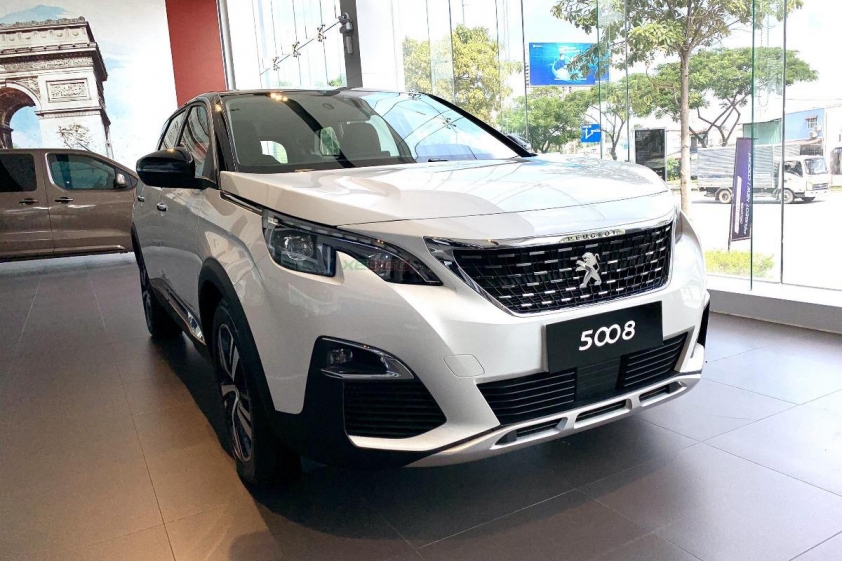 Peugeot-5008-2