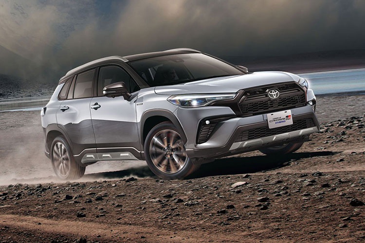 Toyota-Corolla-Cross-GR-Sport-3