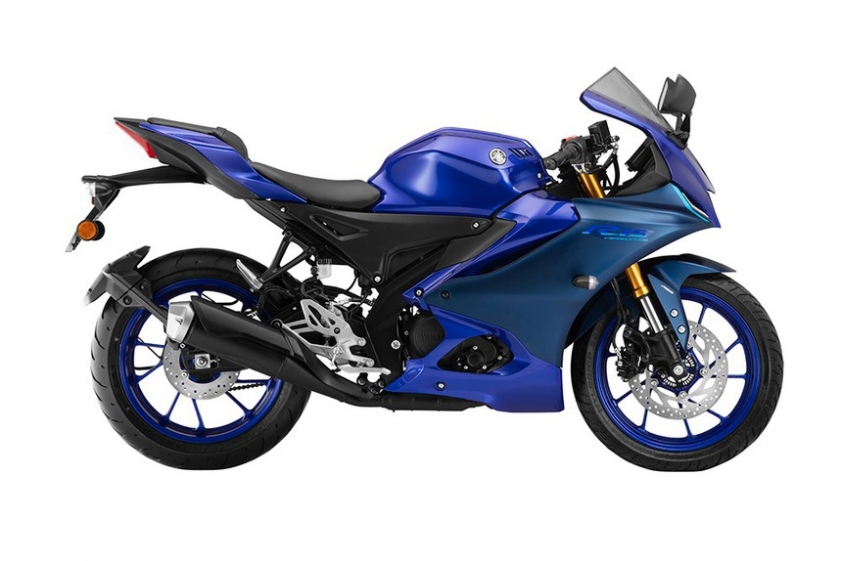 Yamaha-R15-V4-1