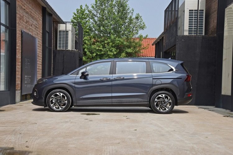 hyundai-custo-2022-1
