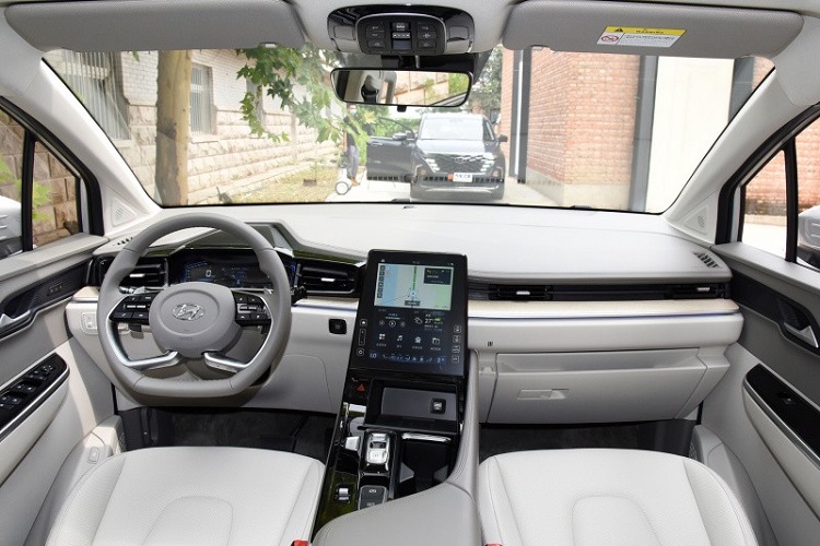 hyundai-custo-2022-3