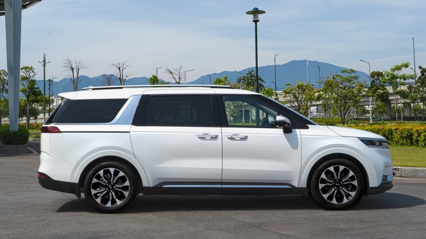 kia-carnival-2-1