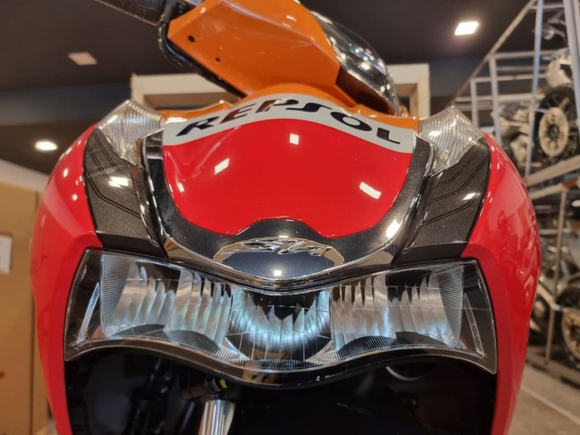 honda-sh-350i-repsol-4