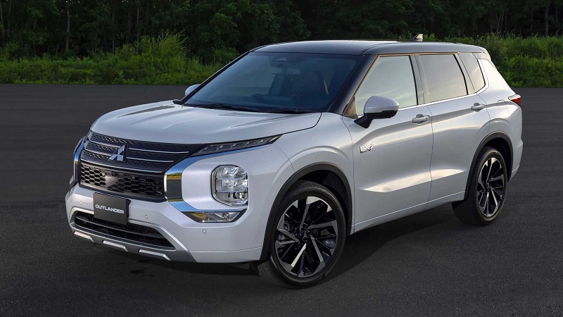 Mitsubishi-Outlander-PHEV-2022