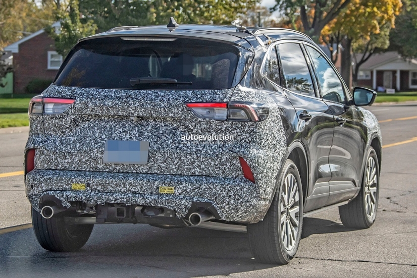 ford-escape-2022-4