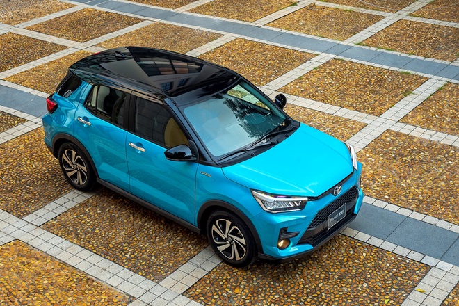 toyota-raize-2
