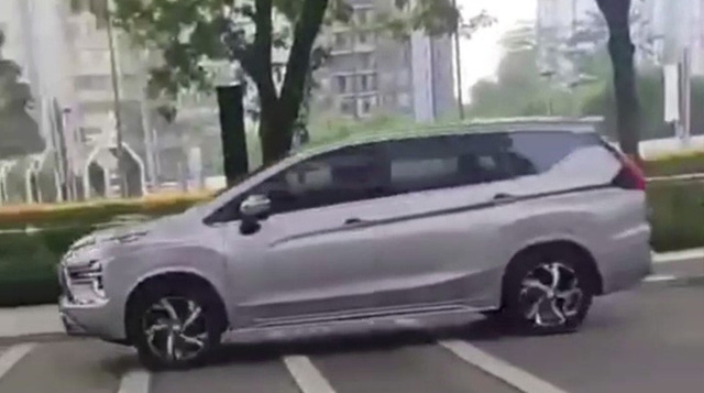mitsubishi-xpander-2022-2