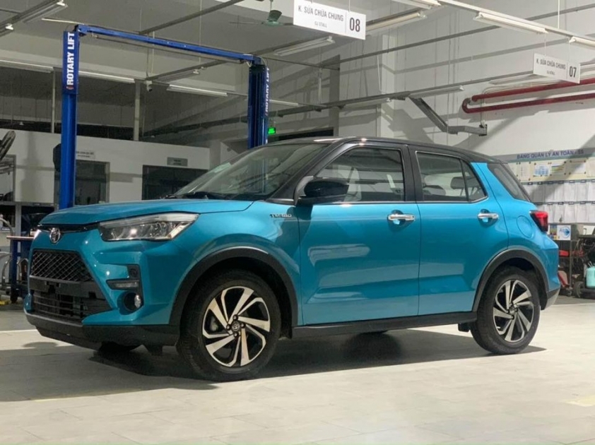 toyota-raize-3
